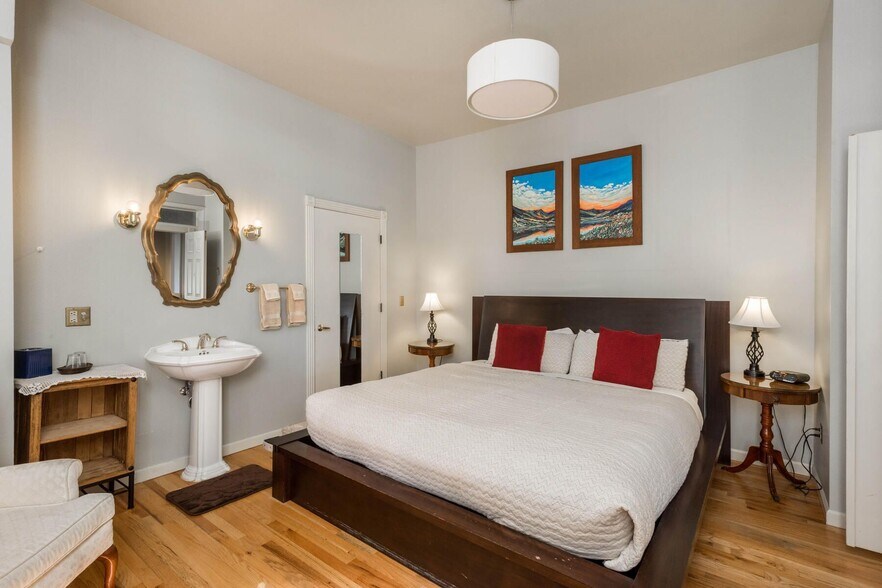 More Photos Of 2147-2151 Tremont Pl, Denver Hospitality For Sale