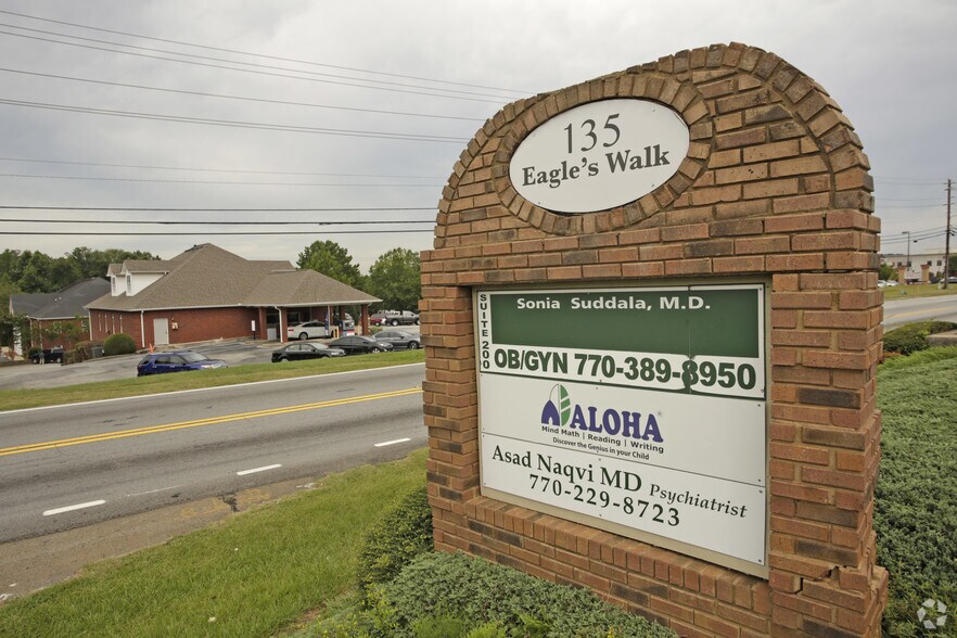 More Photos Of 125-135 Eagles Walk, Stockbridge Loft Creative Space For Lease