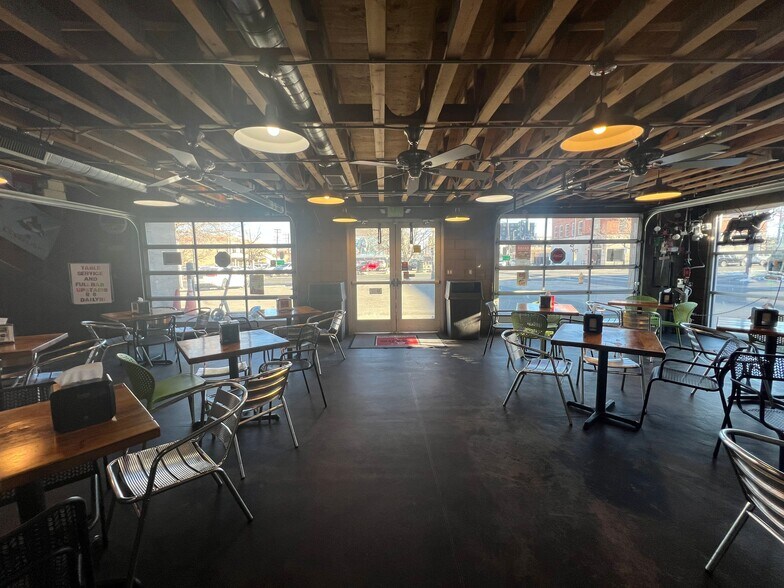 More Photos Of 2150 Broadway, Denver Freestanding For Sale