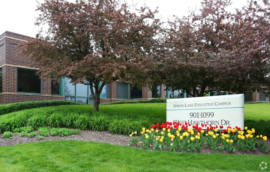 More Photos Of 1091-1099 W Hawthorn Dr, Itasca Unknown For Lease