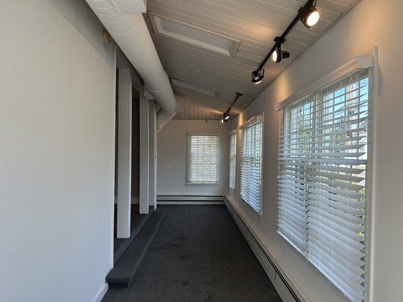 More Photos Of 19 N Main St, Marlboro Office Residential For Sale