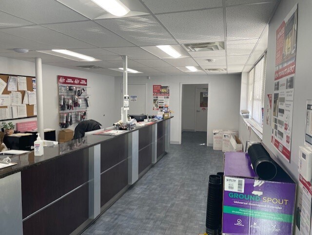 More Photos Of 1606 Magnolia St, Richmond Manufacturing For Sale