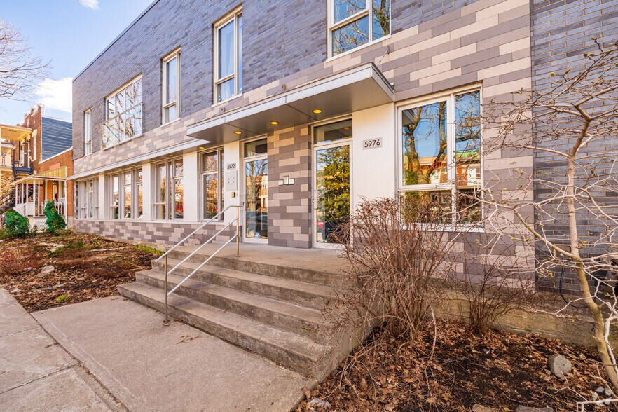 More Photos Of 5972-5976 Av 2E, Montréal Office Residential For Sale