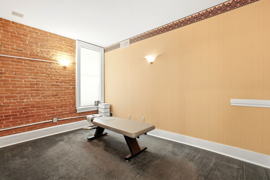 More Photos Of 2439 Broadway St, Boulder Office Residential For Sale