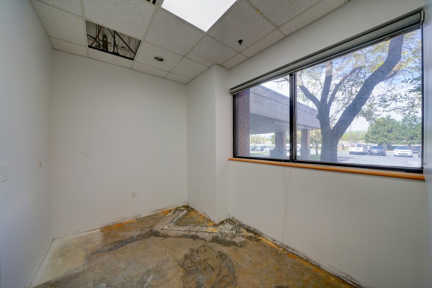 More Photos Of 3725 W 4100 S, Salt Lake City Medical For Sale