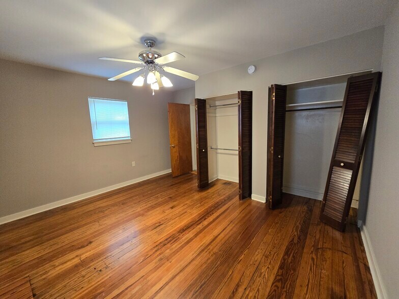 More Photos Of 813 W Berry St, Fort Wayne Apartments For Sale