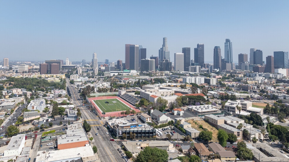 More Photos Of 1626 Beverly Blvd, Los Angeles Office For Sale