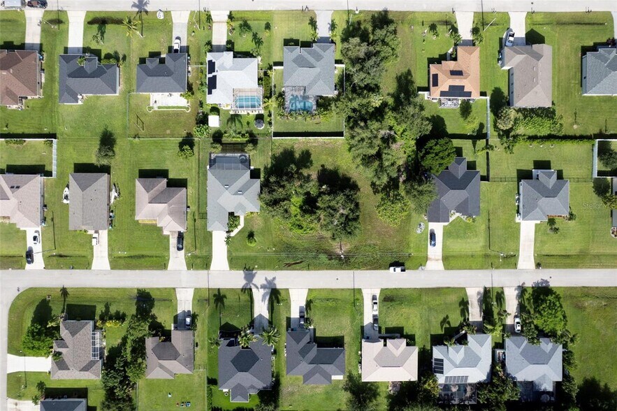 More Photos Of 1502 SW 19th Pl, Cape Coral Land For Sale