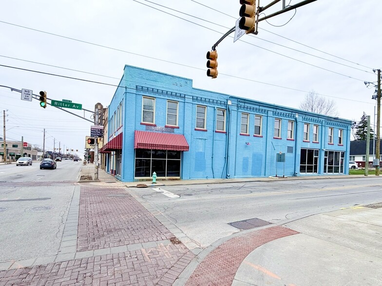 More Photos Of 5501 E Washington St, Indianapolis Storefront Retail Office For Sale