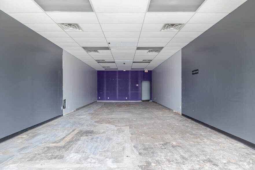 More Photos Of 315-319 E Market St, Akron General Retail For Sale