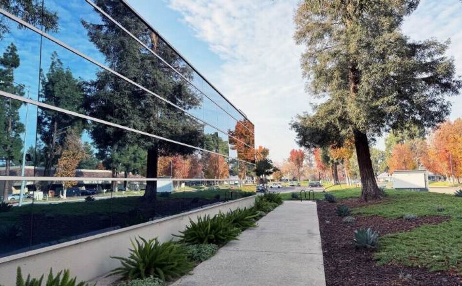 More Photos Of 1860 Barber Ln, Milpitas Research And Development For Lease