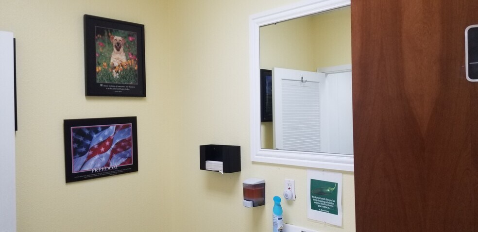 More Photos Of 3402 Enterprise Dr, Rowlett Office For Lease