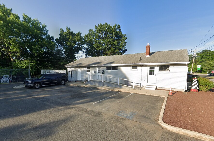 More Photos Of 1938 NJ-35, South Amboy Auto Repair For Sale
