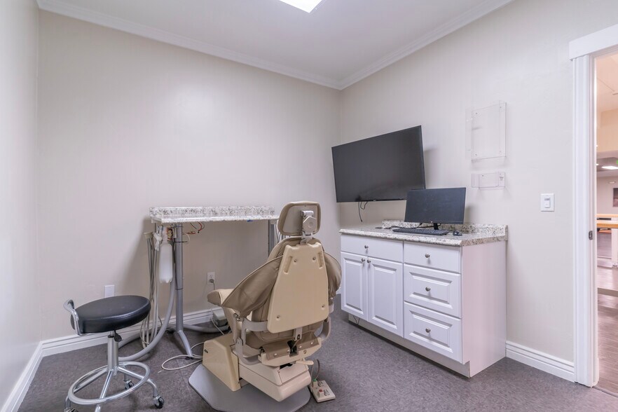 More Photos Of 268 W 400 S, Salt Lake City Medical For Sale