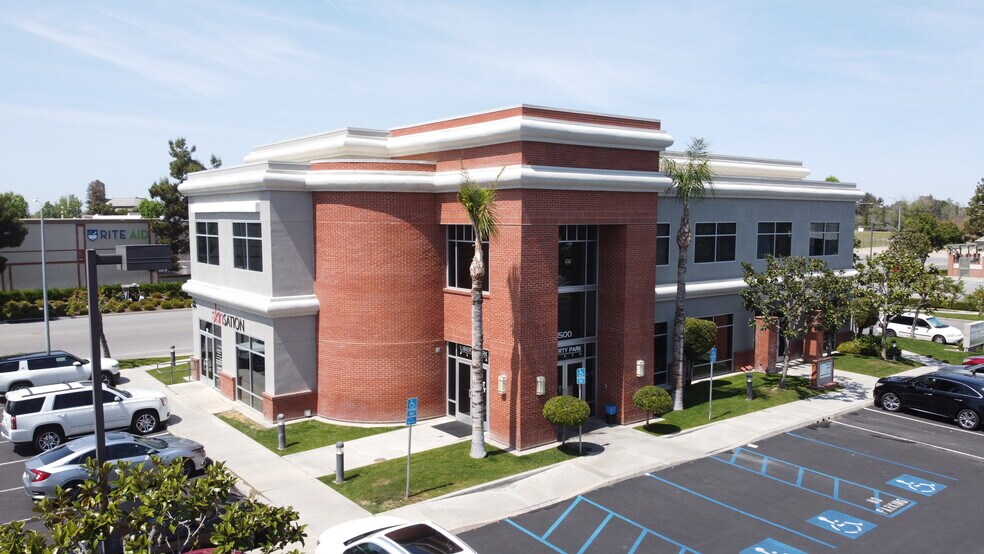 Primary Photo Of 1500 Haggin Oaks Blvd, Bakersfield Medical For Lease