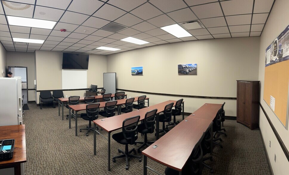 More Photos Of 23480 Mynard Rd, Greenwood Truck Terminal For Lease