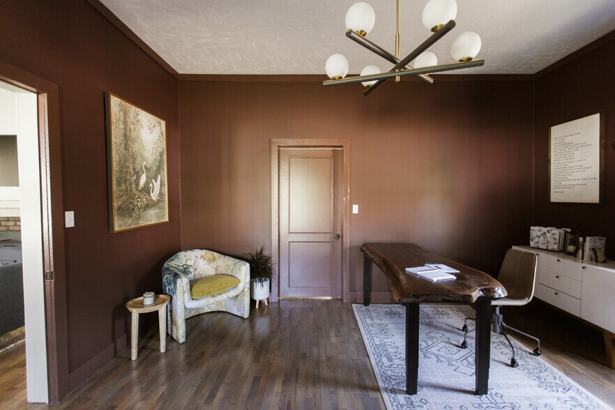 More Photos Of 6700 Shady grove Rd, Cumming Office Residential For Sale