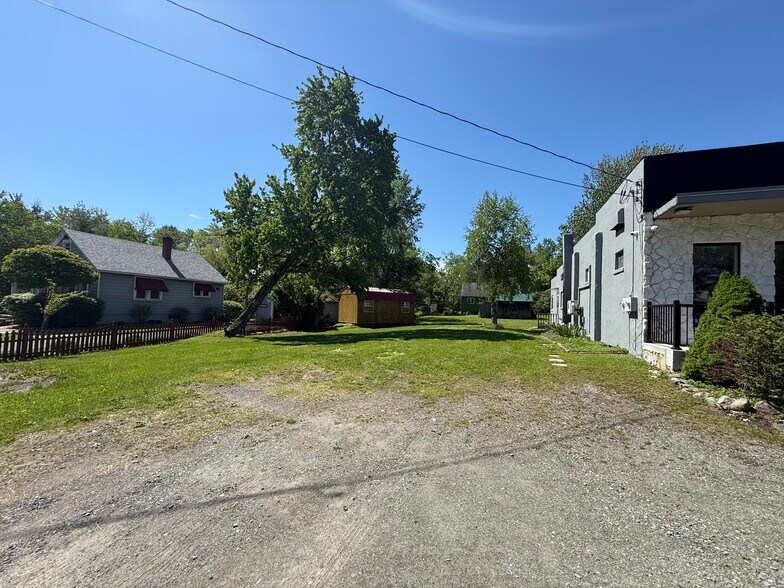 More Photos Of 84 Cimarron Rd, Monticello Freestanding For Sale