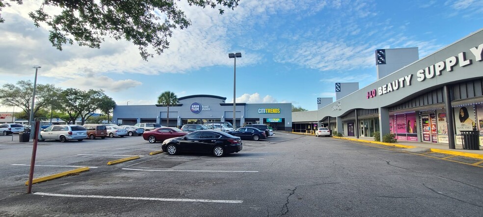 Primary Photo Of 5014 E Busch Blvd, Tampa Unknown For Lease