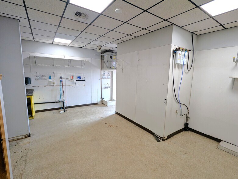 More Photos Of 4872 Grange Rd, Roseburg Fast Food For Sale