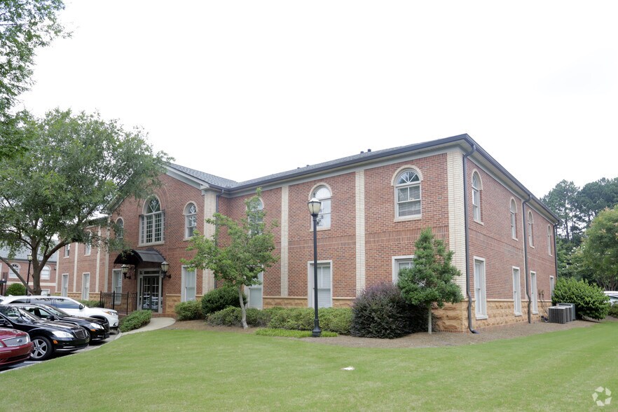 4080 McGinnis Ferry Rd, Alpharetta, GA 30005 Medical For Sale