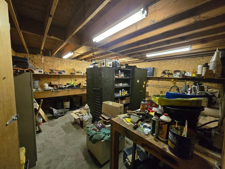 More Photos Of 4848 Getwell Rd, Memphis Warehouse For Sale