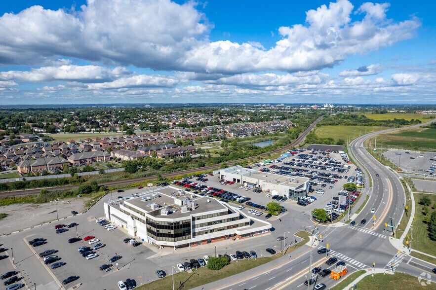 More Photos Of 1600 Stellar Dr, Whitby Office For Sale