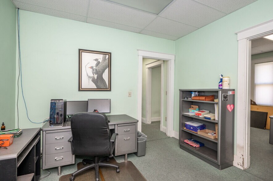 More Photos Of 8612 Reading Rd, Cincinnati Office For Sale