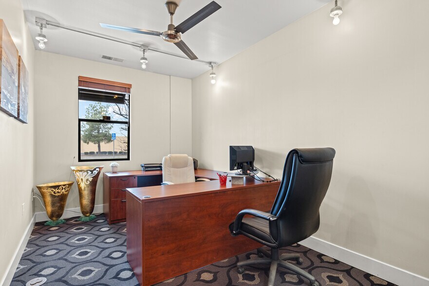 More Photos Of 102 Raley Blvd, Chico Flex For Sale