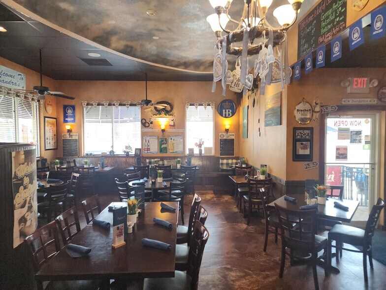 More Photos Of 111 W Olympia Ave, Punta Gorda Restaurant For Sale