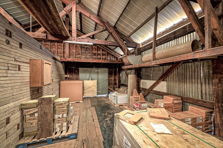 More Photos Of 4016 Shasta Dam Blvd, Shasta Lake Freestanding For Sale