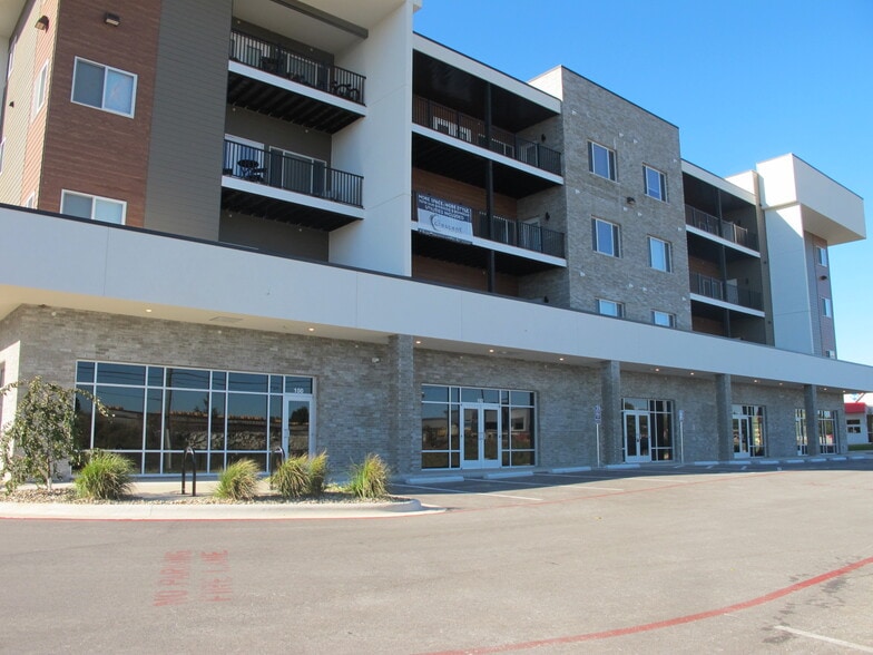 More Photos Of 2620 W Sunshine St, Springfield Apartments For Lease