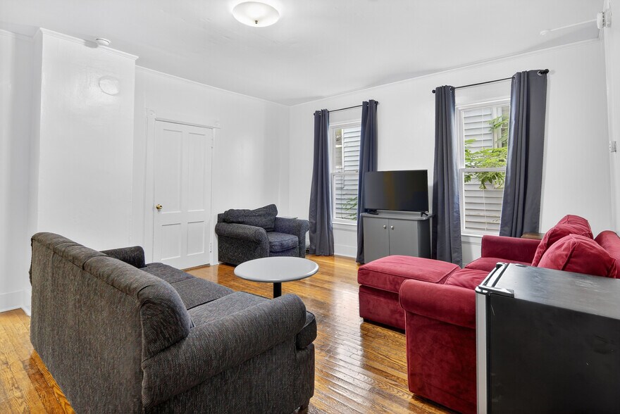 More Photos Of 310 Pleasant St, Ithaca Apartments For Sale