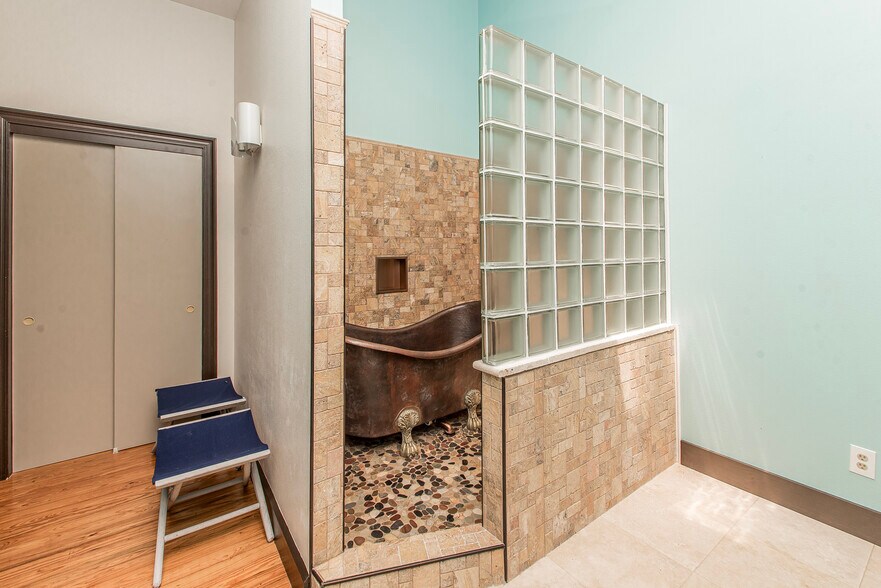 More Photos Of 11030 Garden Ln, Folsom Specialty For Sale