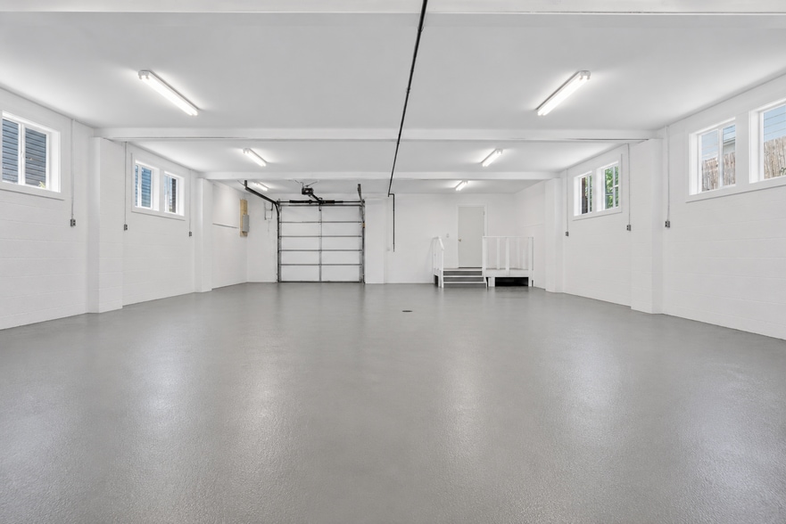More Photos Of 1824 W 8th St, Beaver Falls Warehouse For Sale