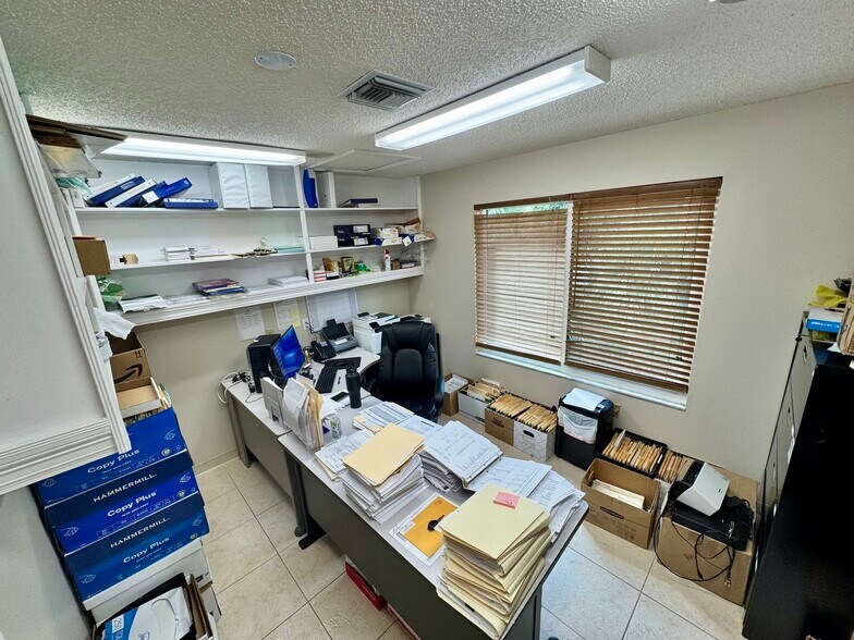 More Photos Of 555 W Granada Blvd, Ormond Beach Medical For Sale