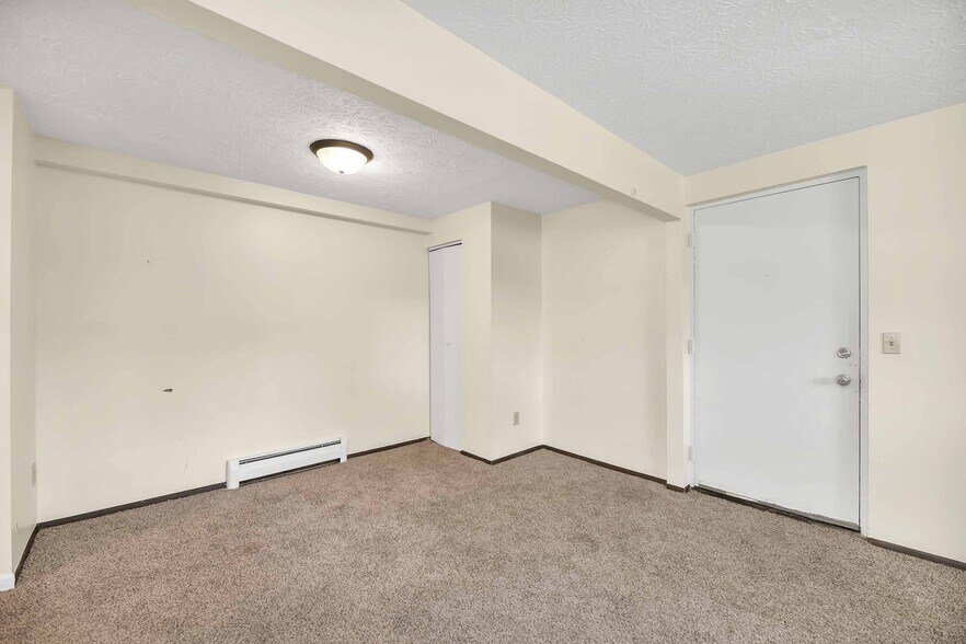 More Photos Of 2612 Pioneer Trl, Sandusky Apartments For Sale