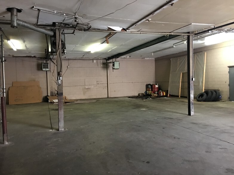 More Photos Of 202-208 Cecil B Moore Ave, Philadelphia Warehouse For Sale