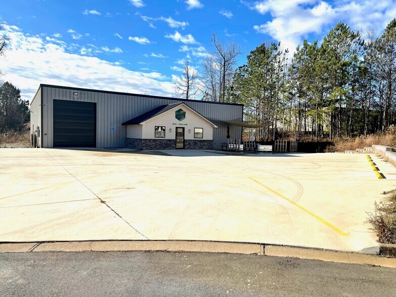 More Photos Of 62 Ralph Hicks Cir, Jasper Industrial For Lease