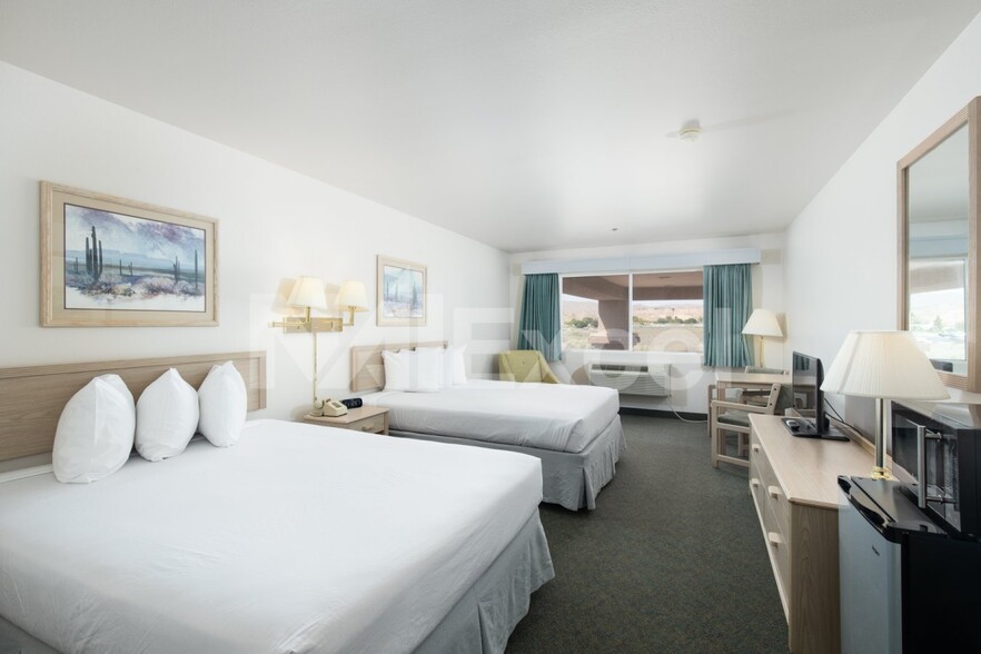 More Photos Of 520 N Moapa Valley Blvd, Overton Hotel For Sale