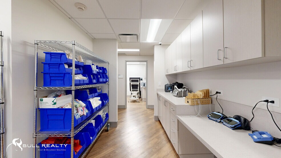 More Photos Of 2550 Windy Hill Rd SE, Marietta Medical For Lease