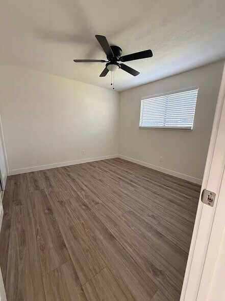 More Photos Of 1036 N Olive Ave, Turlock Apartments For Sale