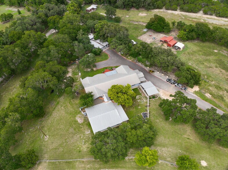 More Photos Of 319 Los Indios Ranch Rd, Boerne Specialty For Sale