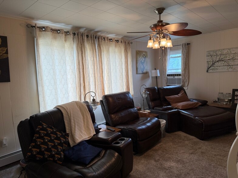 More Photos Of 1 N Main St, Ashley Restaurant For Sale