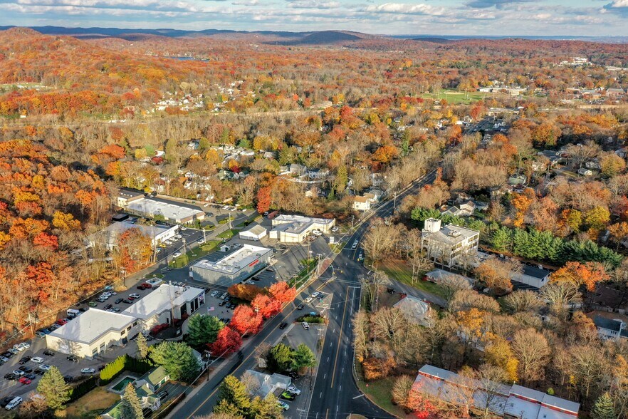 More Photos Of 24 US RT 46 EAST/WEST BOUND, Rockaway General Retail For Lease