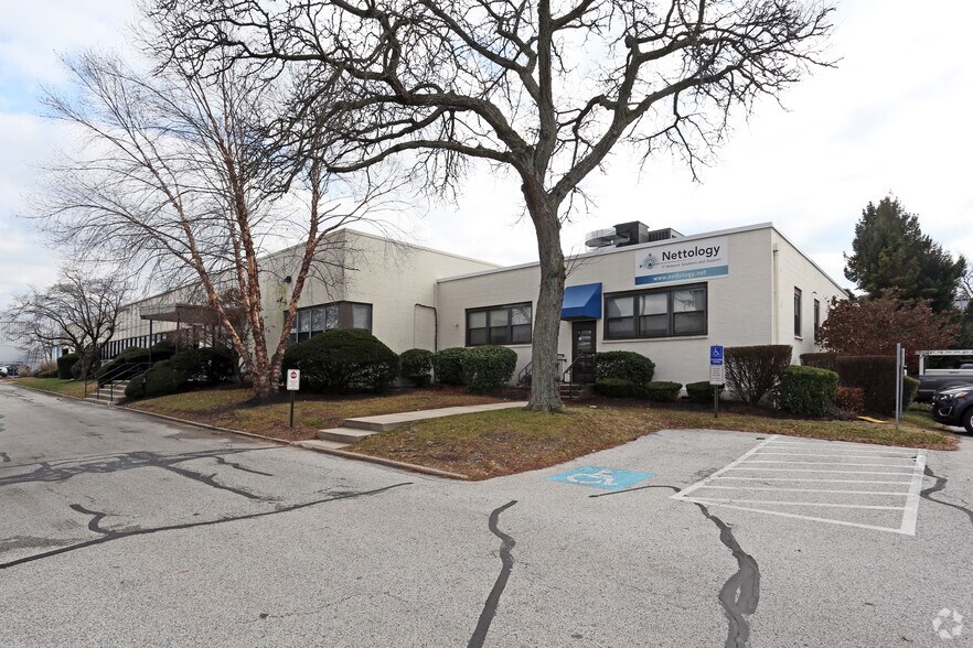 More Photos Of 50 W Powhattan Ave, Essington Light Manufacturing For Lease