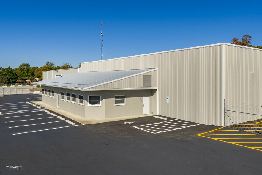 More Photos Of 1918 W Virginia Ave, Crewe Warehouse For Lease