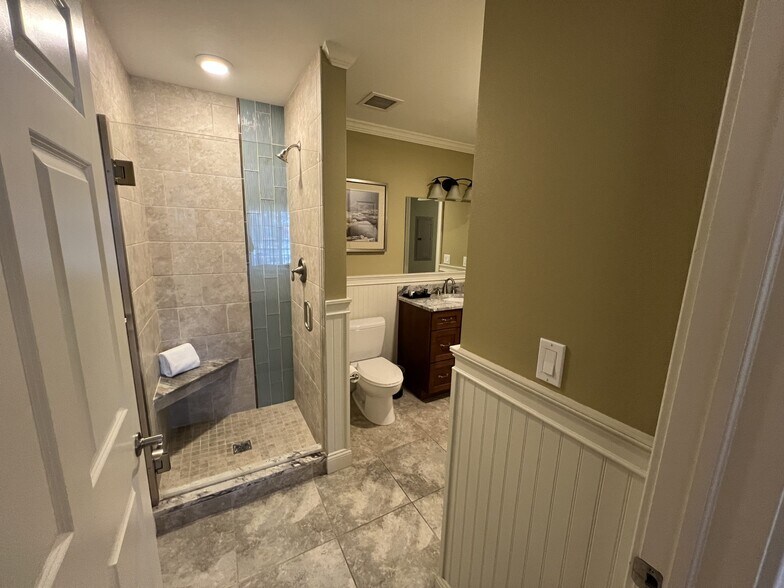 More Photos Of 22 Mountain dr, Lincoln Multifamily For Sale