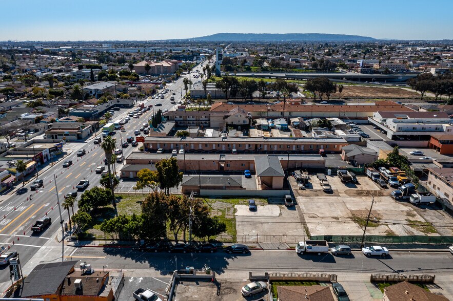More Photos Of 11111 S Prairie Ave, Inglewood Land For Lease
