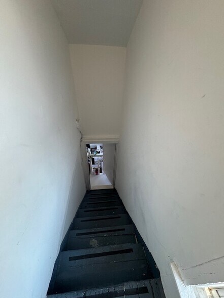 More Photos Of 236 16th St, Brooklyn Storefront Retail Residential For Sale